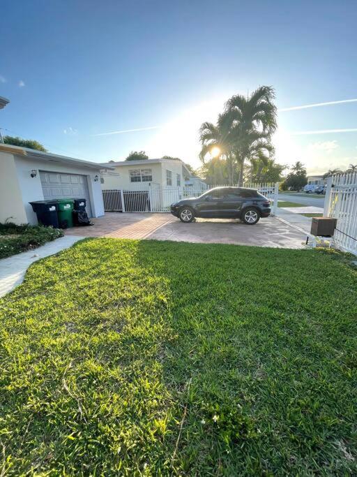 Modern Oversized 3 Bedroom In Location * Miami