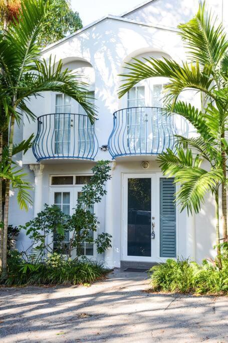 Coconut Grove Hidden Sanctuary Townhouse