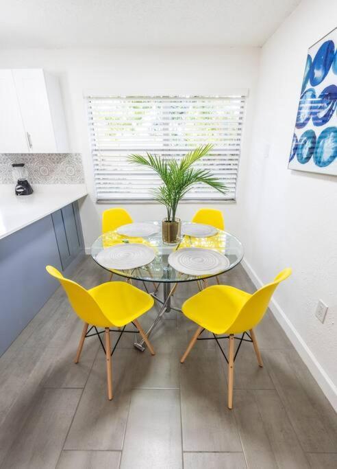 Close To Port Cruise, Steps To Wynwood. Up To 8 Pp Holiday home *