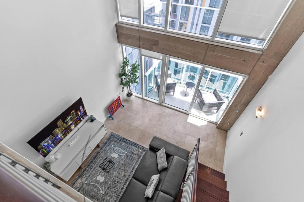 Elegant King Bedroom Loft * Miami