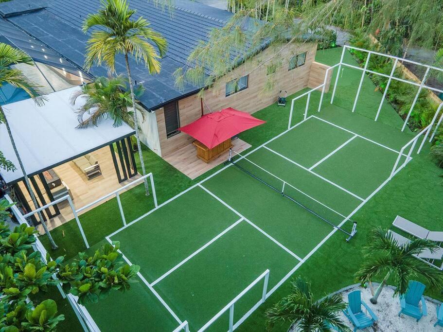 Villakobo Heated Pool Bar Tennis Golf