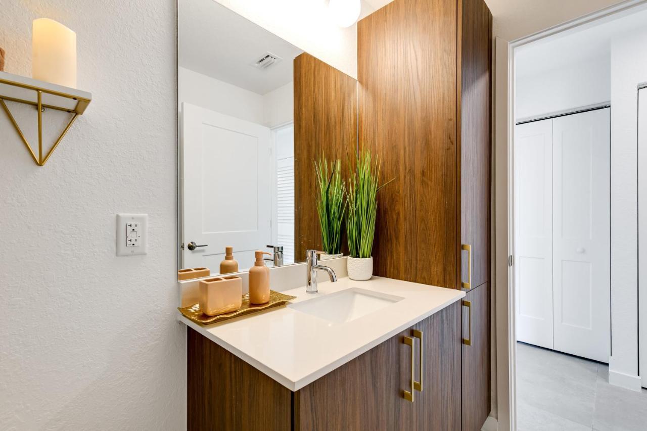 New 2bed/2bath Next To Jackson Memorial Hospital Apartment *