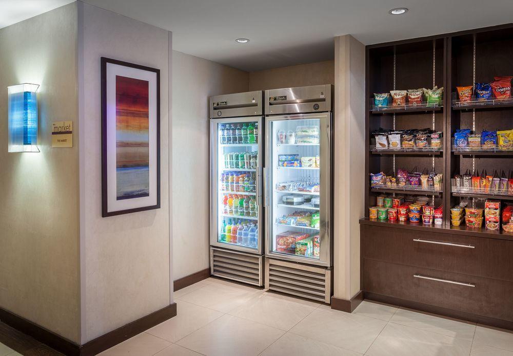 Hotel By Marriott Airport Miami