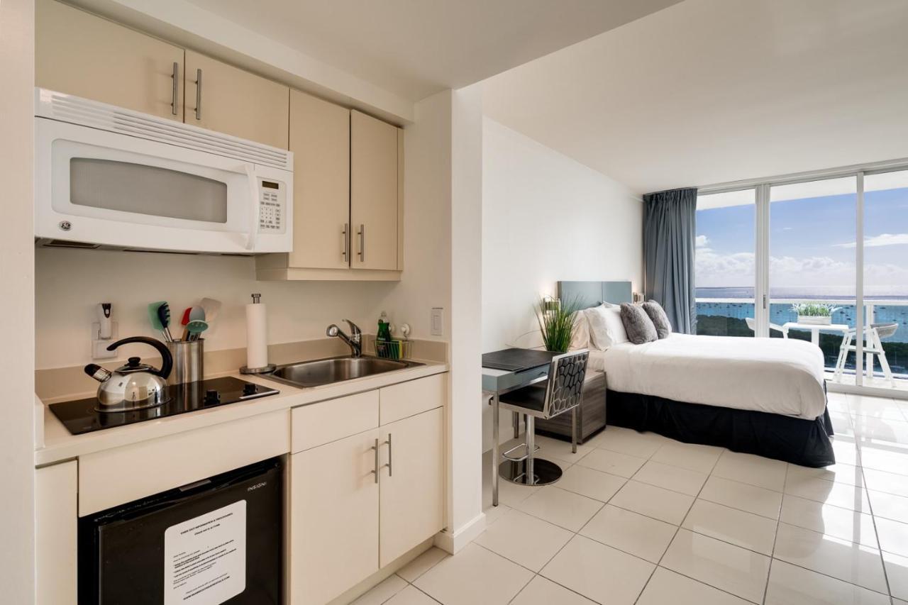 Vakantiehuis Ocean View Balcony Steps From Restaurants, Peacock Park & Marina *
