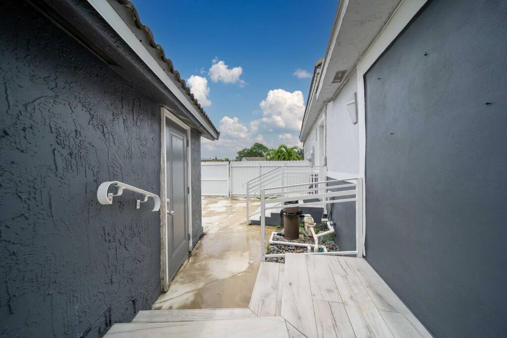 Holiday home Sunny Retreat, 4br House With Private Pool, Family Friendly, Min From Airport & Beaches