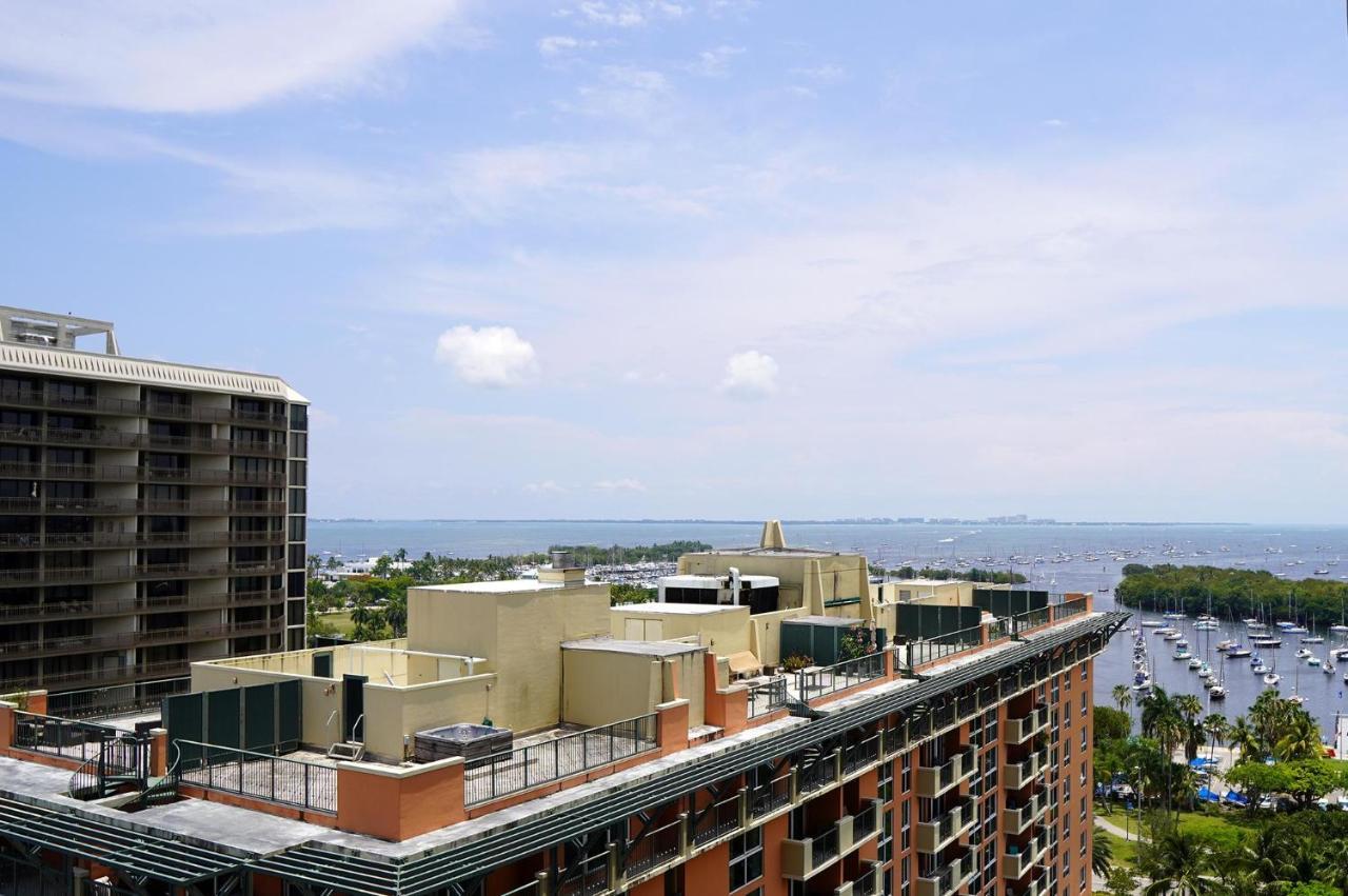 Ferienhaus Stunning 12th Floor In The Heart Of Grove *