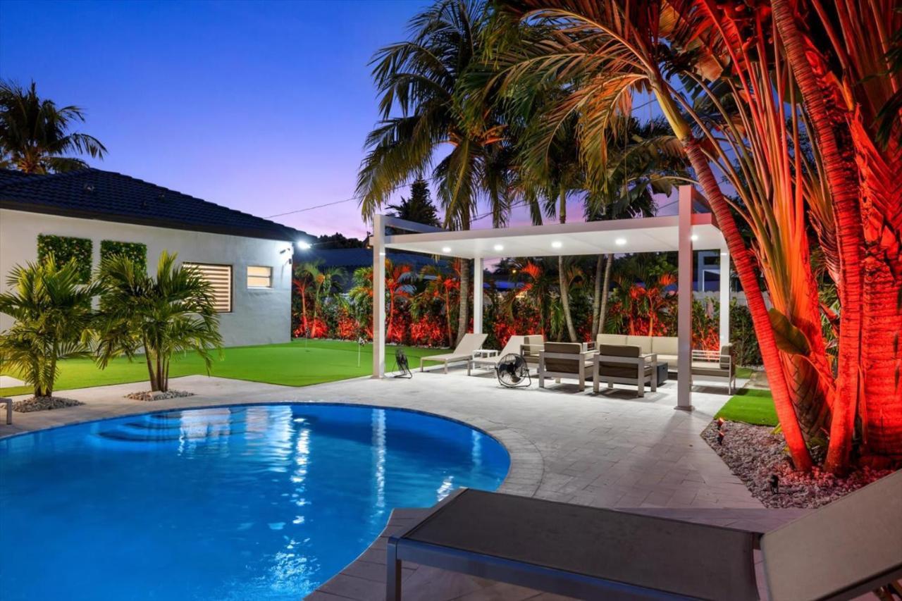 Villalee-jungle Palm Island White Marble Pool Area Miami