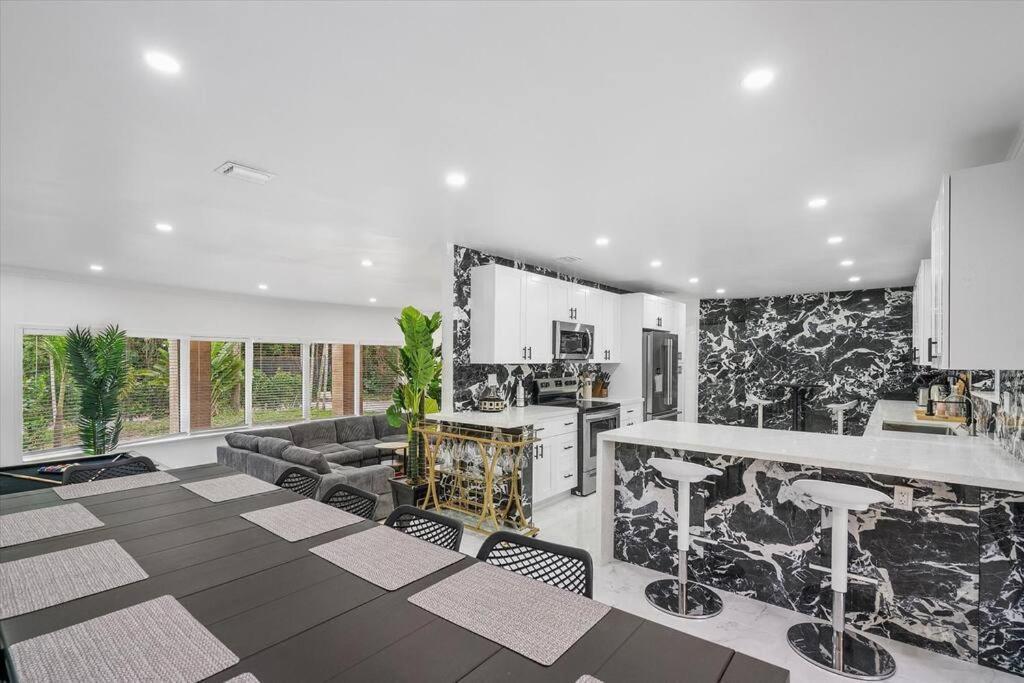 Holiday home Villakobo Heated Pool Bar Tennis Golf Miami