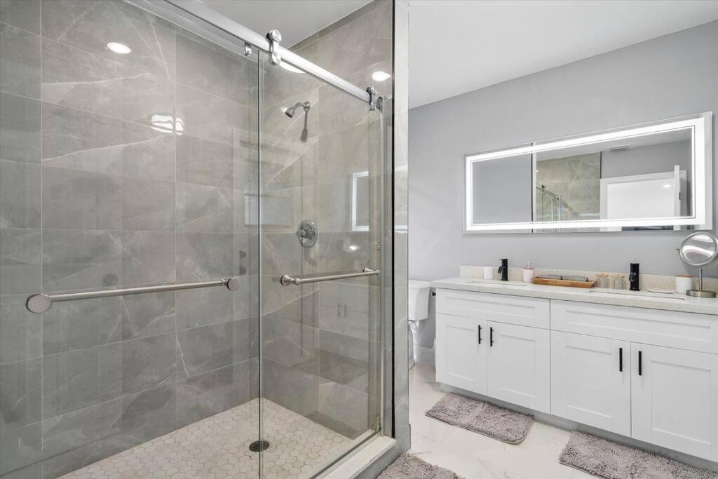 Villakobo Heated Pool Bar Tennis Golf * Miami