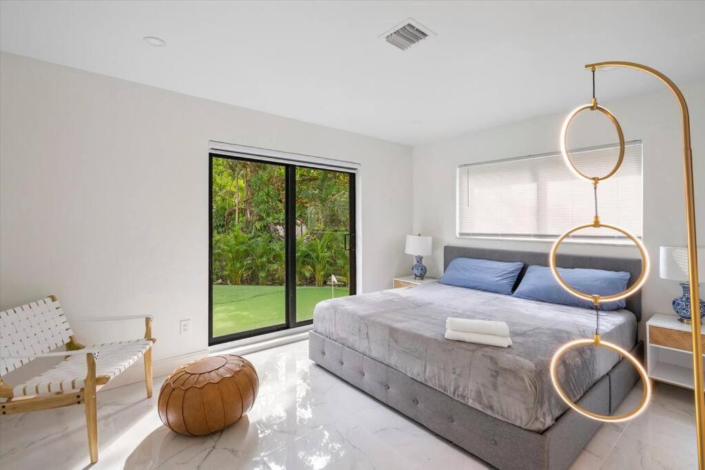 Villakobo Heated Pool Bar Tennis Golf Miami
