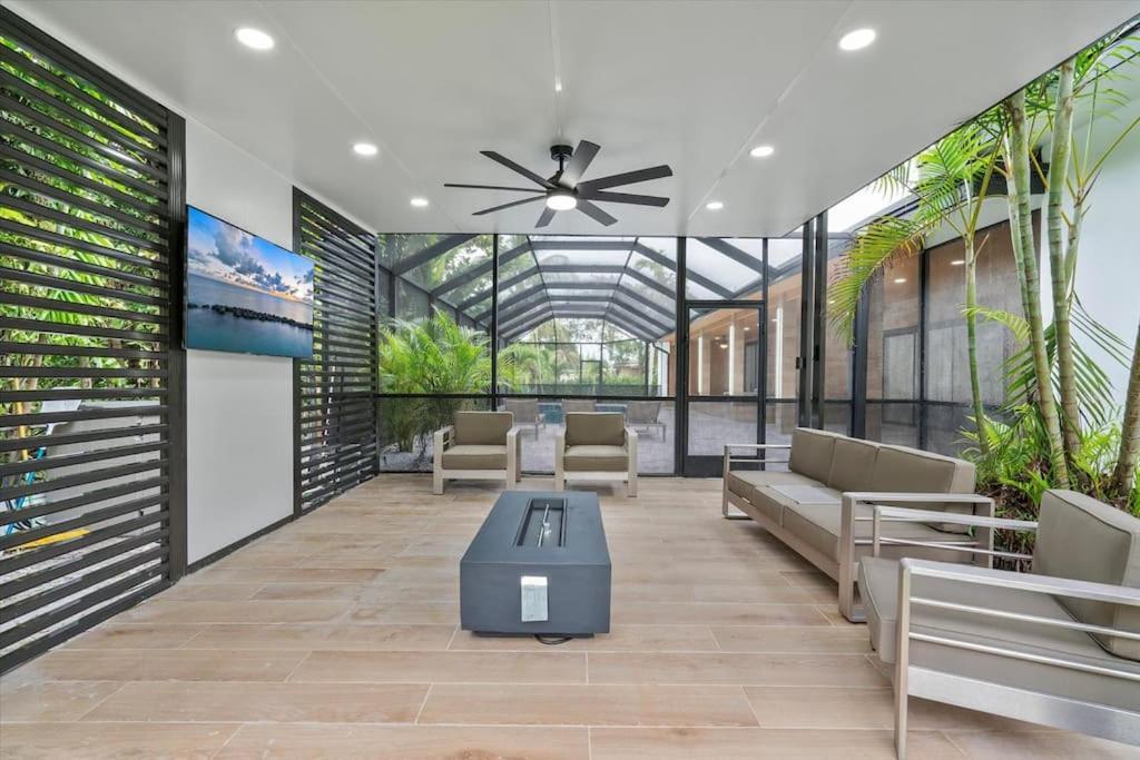 Villakobo Heated Pool Bar Tennis Golf Miami