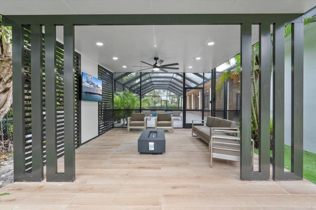 Villakobo Heated Pool Bar Tennis Golf Holiday home *