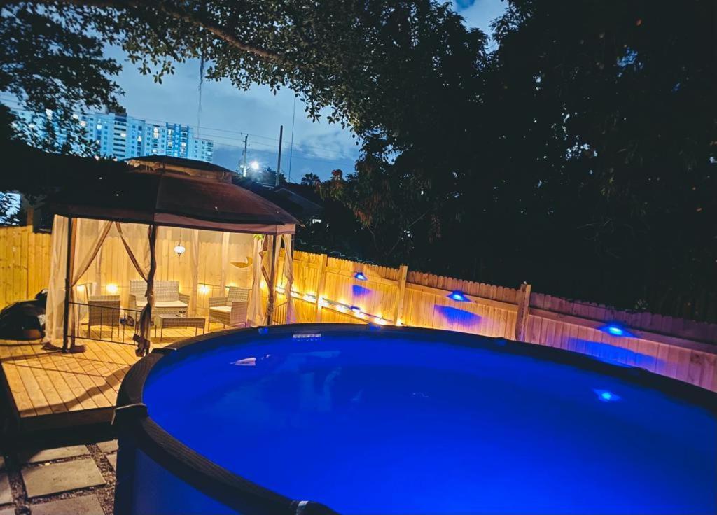 Blue By The Gables * Miami