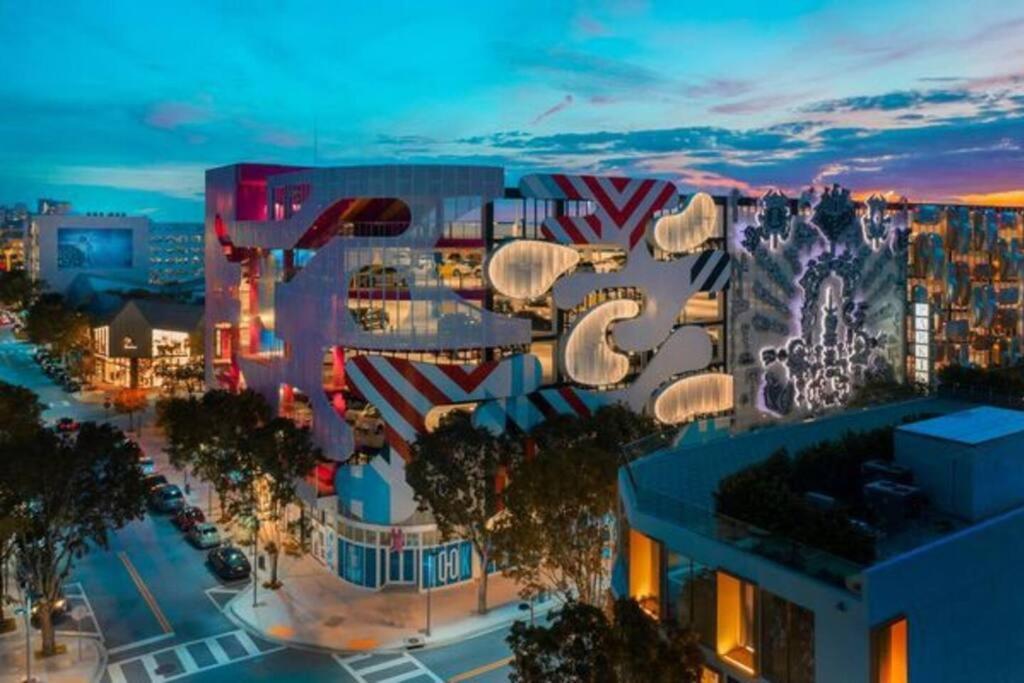 Vacay Spot Wynwood: Urban Comfort With Patio & Bbq Miami