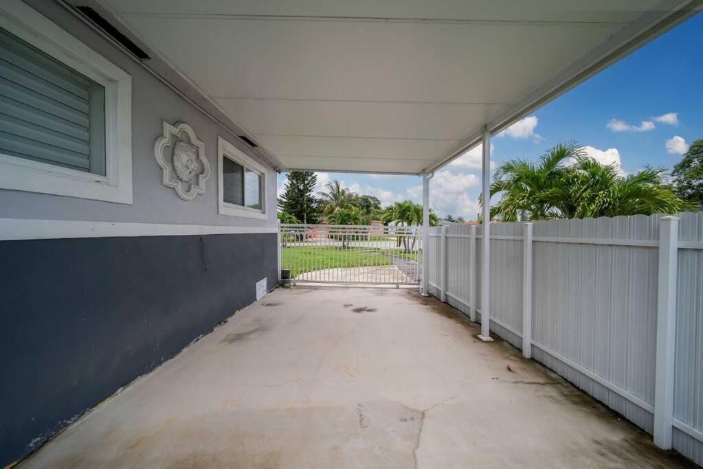 Sunny Retreat, 4br House With Private Pool, Family Friendly, Min From Airport & Beaches * Miami
