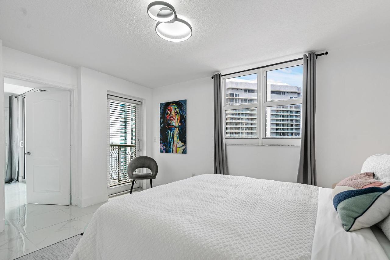 Awesome Penthouse Apt Brickell W/pool Appartement *