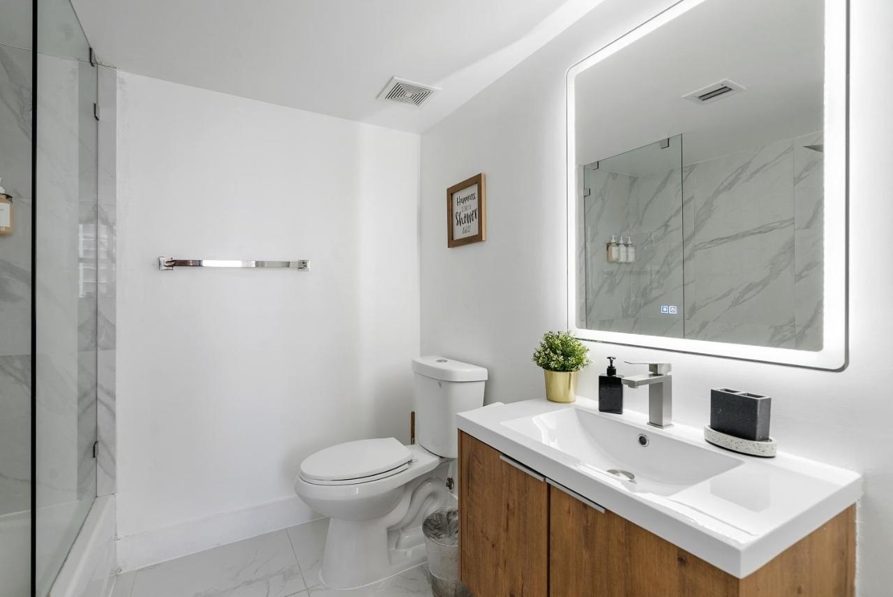 Awesome Penthouse Apt Brickell W/pool Appartement *