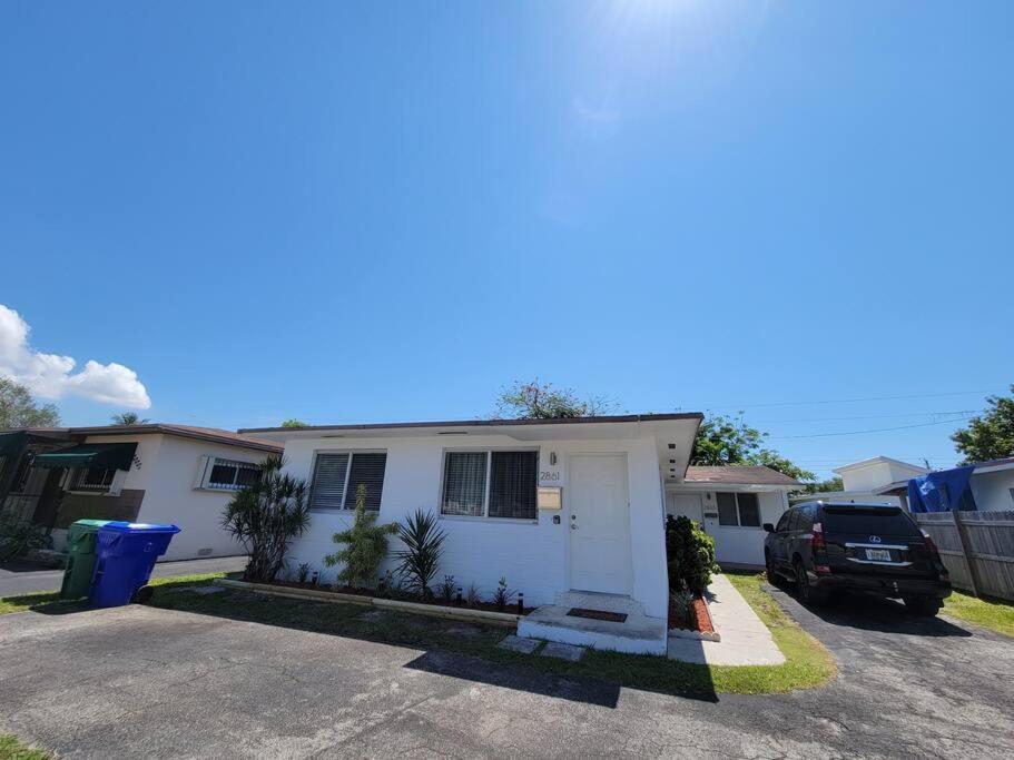 Sol #1 With Free Parking On Premises Apartment