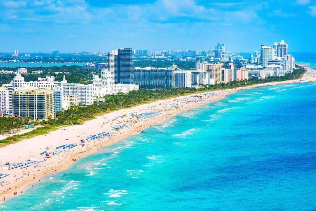 My Lovely In 15 Minutes From The Apartment Miami