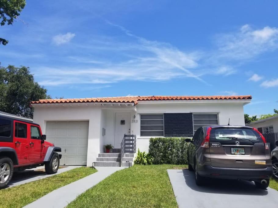 My Lovely In 15 Minutes From The Apartment Miami