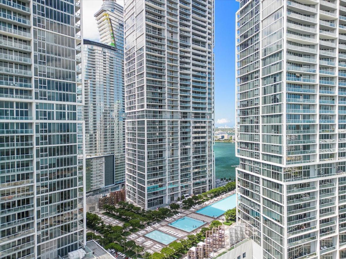 Special Offer At Icon Brickell With Ocean View