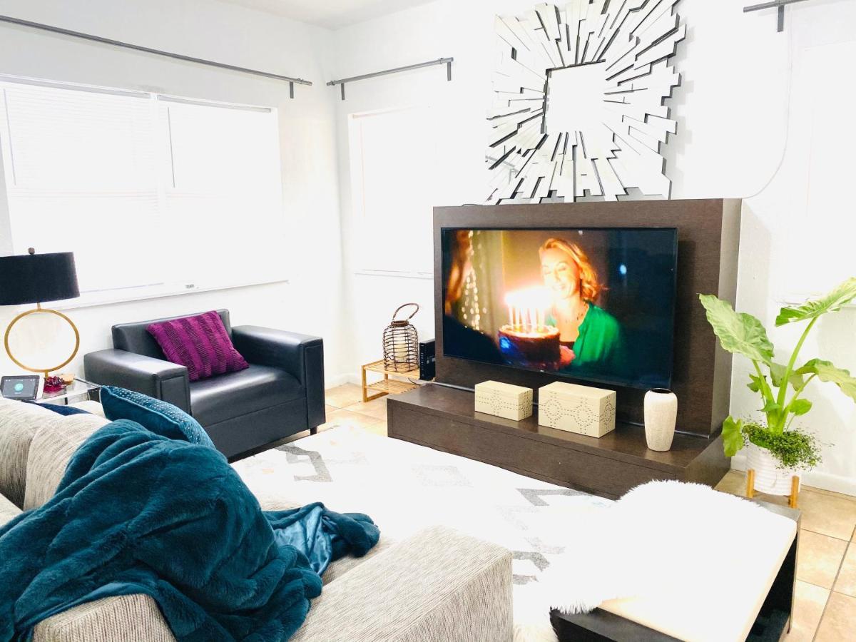 Xanadu 10 Mins To South Beach! 3 Bedroom *