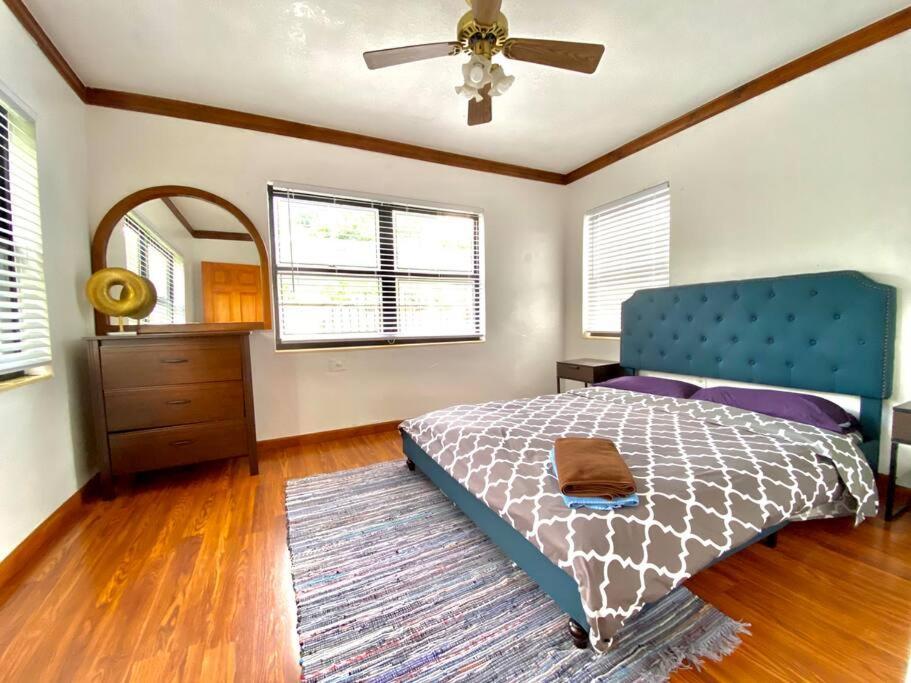 House With Pool- 15 Mins To South Beach Apartment *