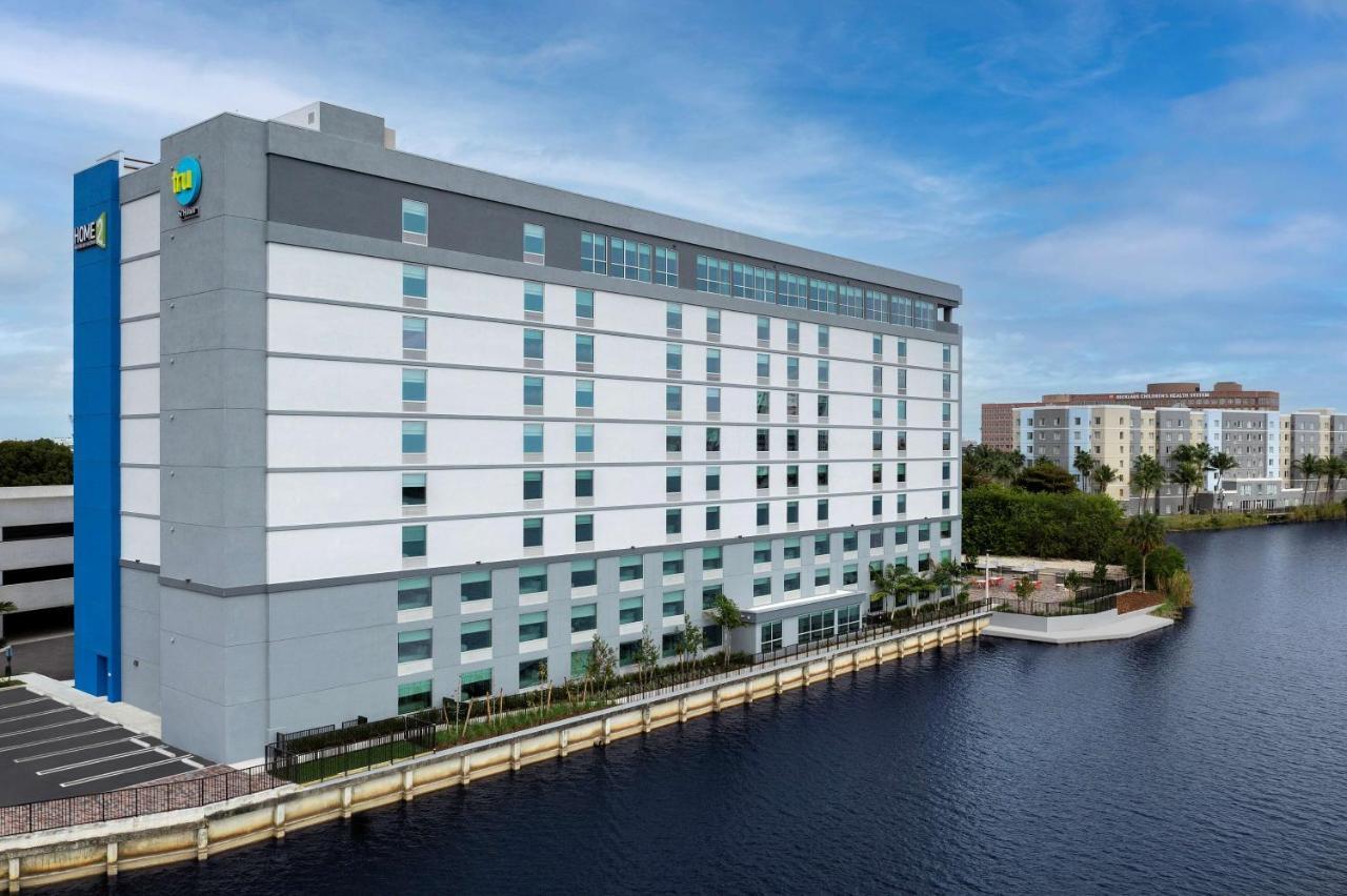 Hotel Tru By Hilton Miami Airport South Blue Lagoon, Fl Miami Springs