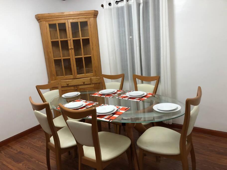 House With Pool- 15 Mins To South Beach Apartment Miami