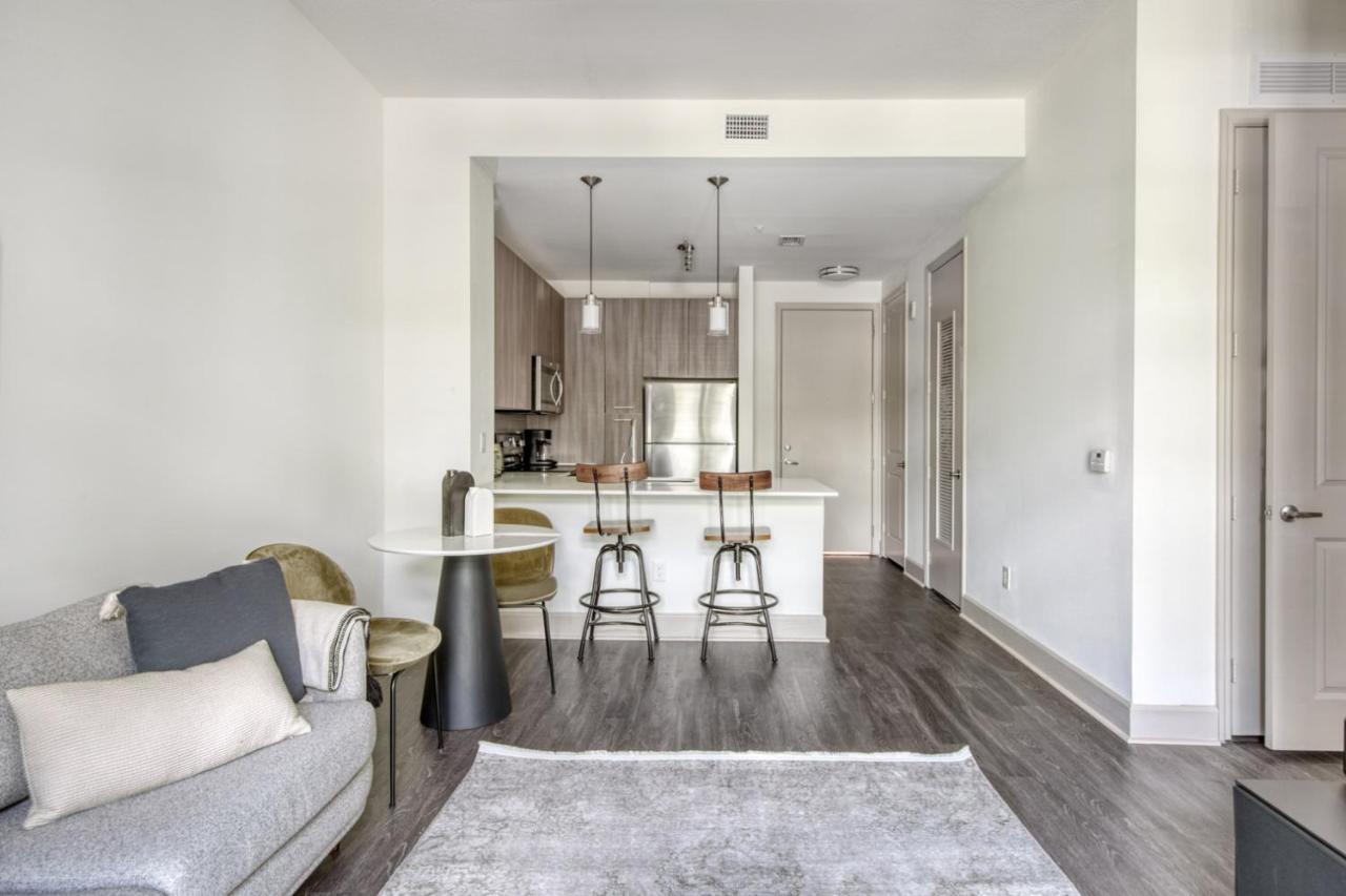 Apartment Doral 1 Bedroom W Pool Gym Mia-14