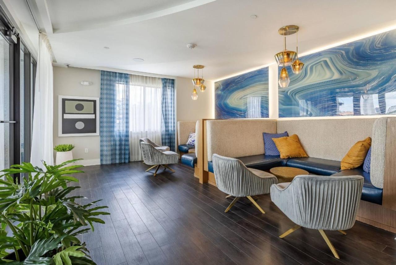Doral 1 Bedroom W Pool Gym Mia-14