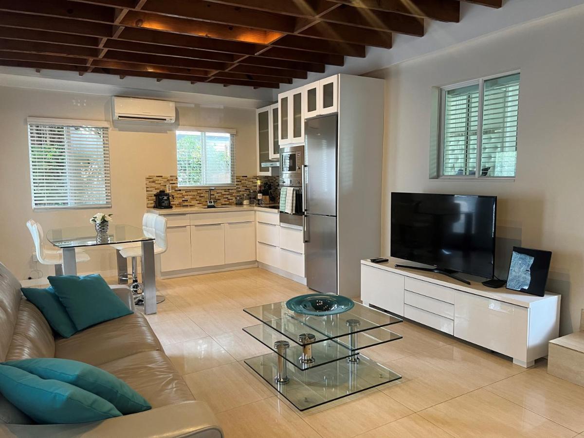 Luxury Guayabita's House * Miami