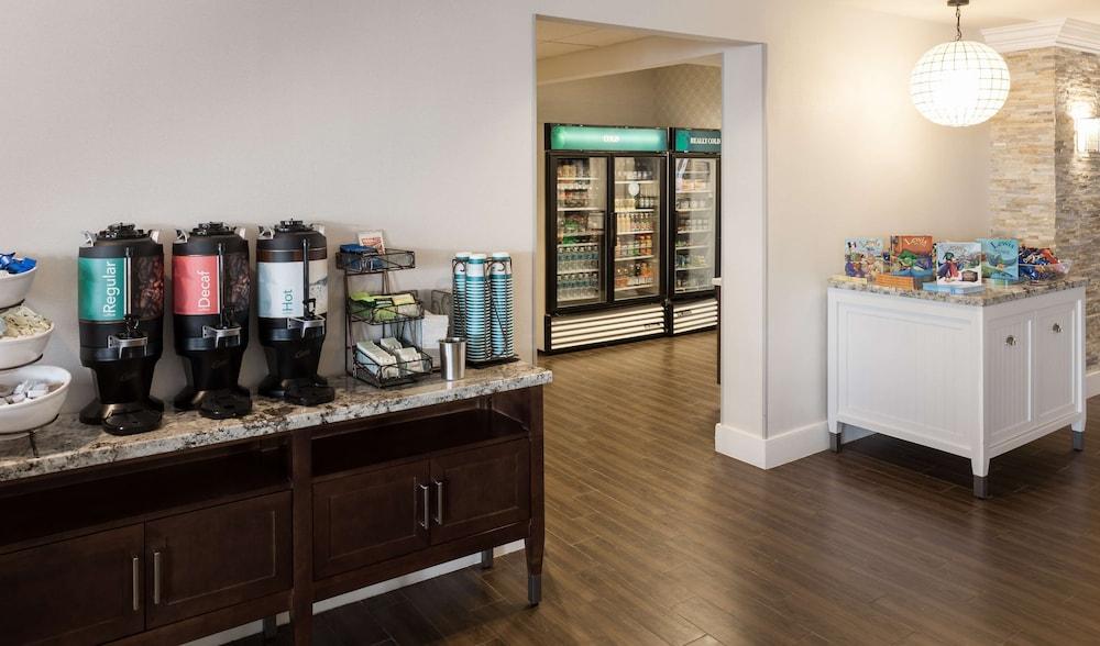 Hotel Homewood Airport/blue Lagoon 3*