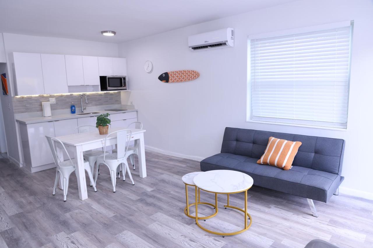 Apartment Douglas Rd