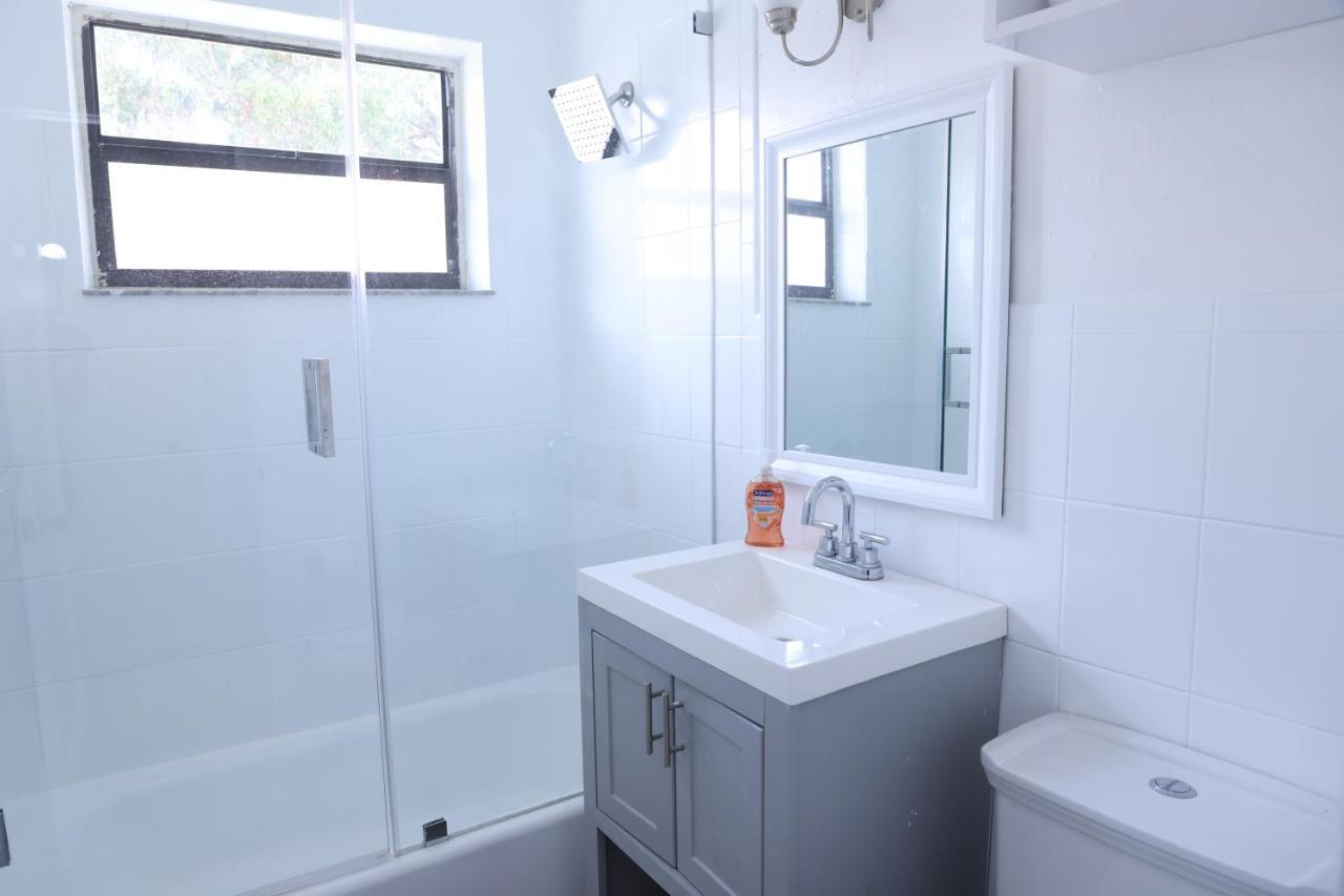 Apartment Douglas Rd Miami