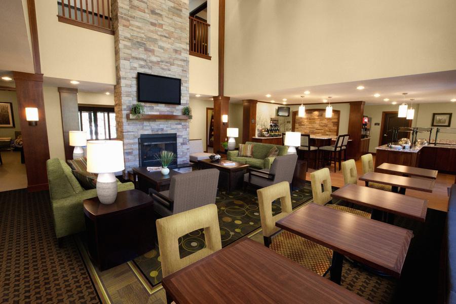 Staybridge - International Airport By Ihg 3*