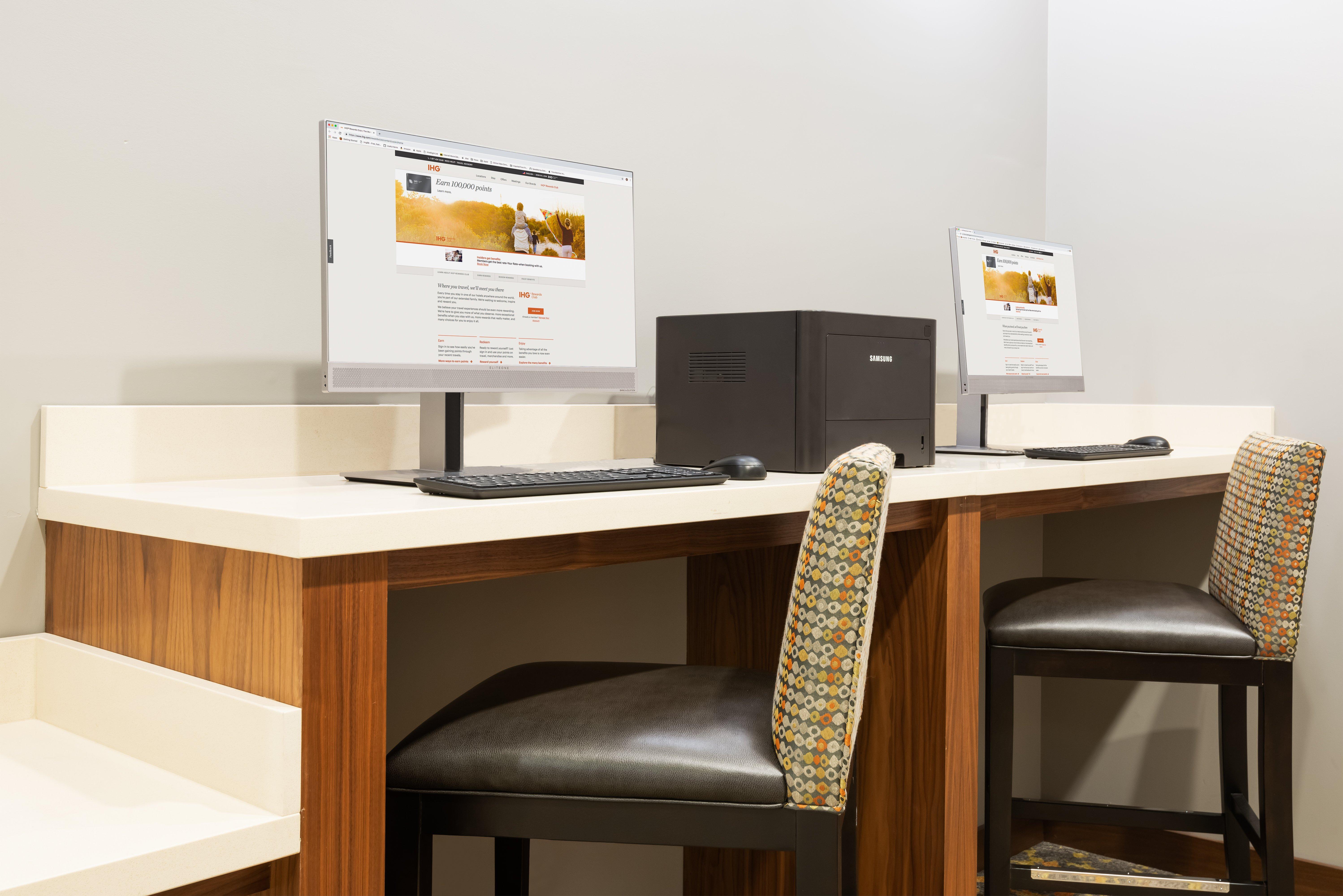 Staybridge - International Airport By Ihg Hotel 3*