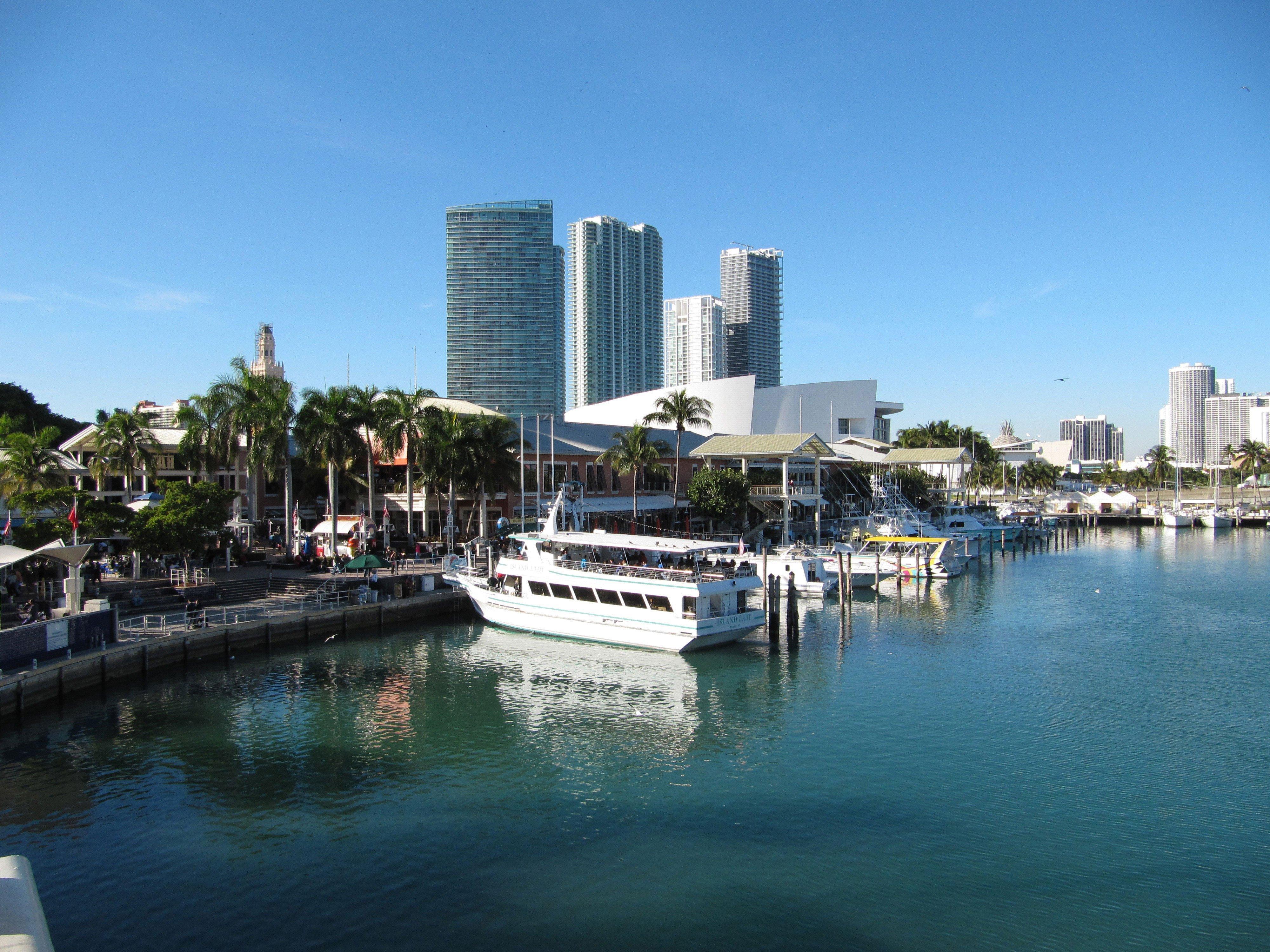 Even - Airport By Ihg Hotel Miami