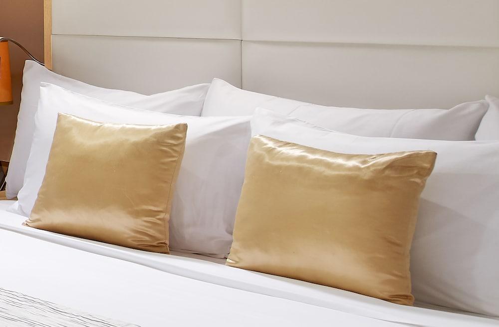 The Grayson Downtown Hotel 4*