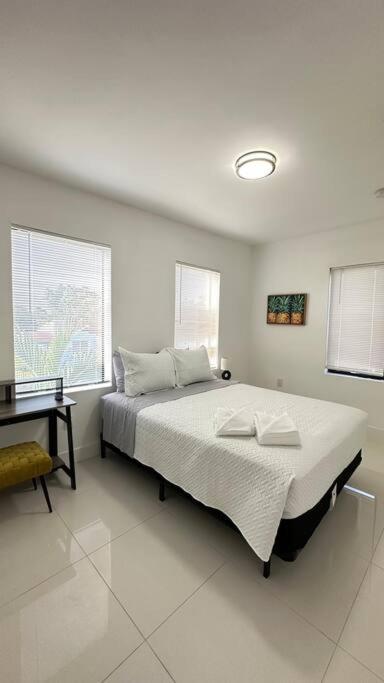 Apartment Stanza Hearth Of Design District And Wynwood, Parking, Laundry, Workstation, Fully Equipped Apts, 24/7 Guest Support #6 *