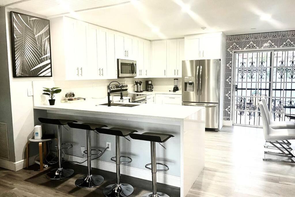 Super Close Beach, Airport, Port, Downtown, Wynwood Ferienhaus