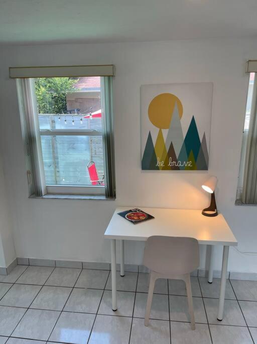 Cozy And Super Location 2 Br