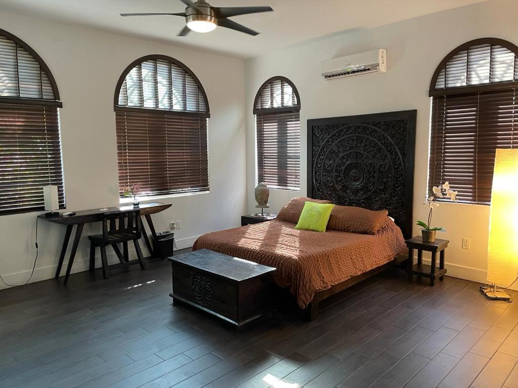 Vive Zen Queen Apartment Miami