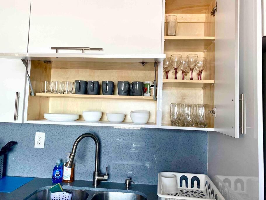 Vakantiehuis Great Location Downtown/airport/south *
