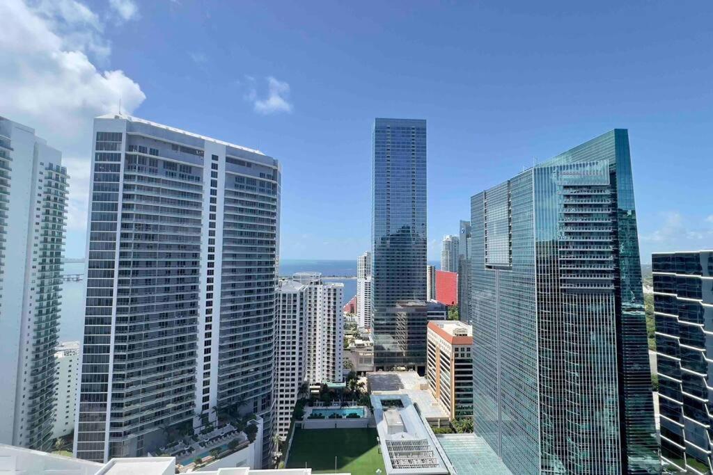 Brickell Center W/city & Bay View + Free Parking! Miami