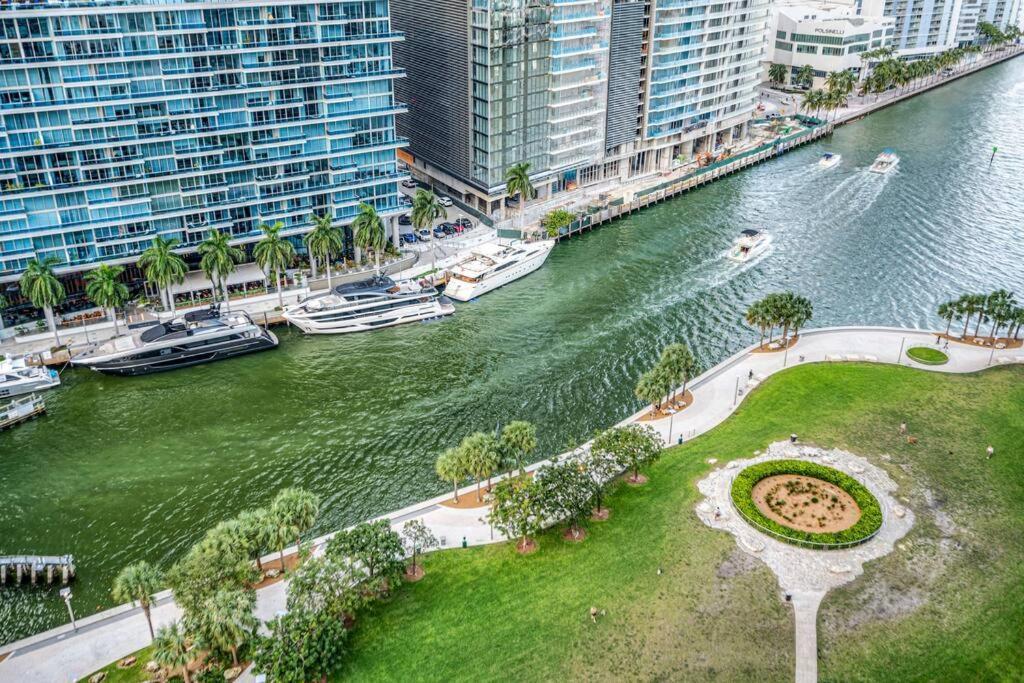 Apartment Gorgeous Bay & View In Brickell With Free