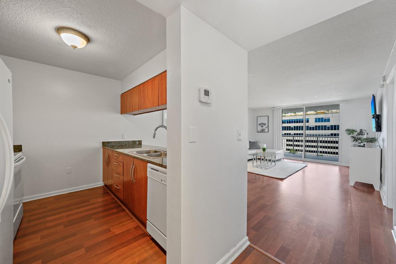Apartment Amazing Brickell Unit With Views & Free Parking