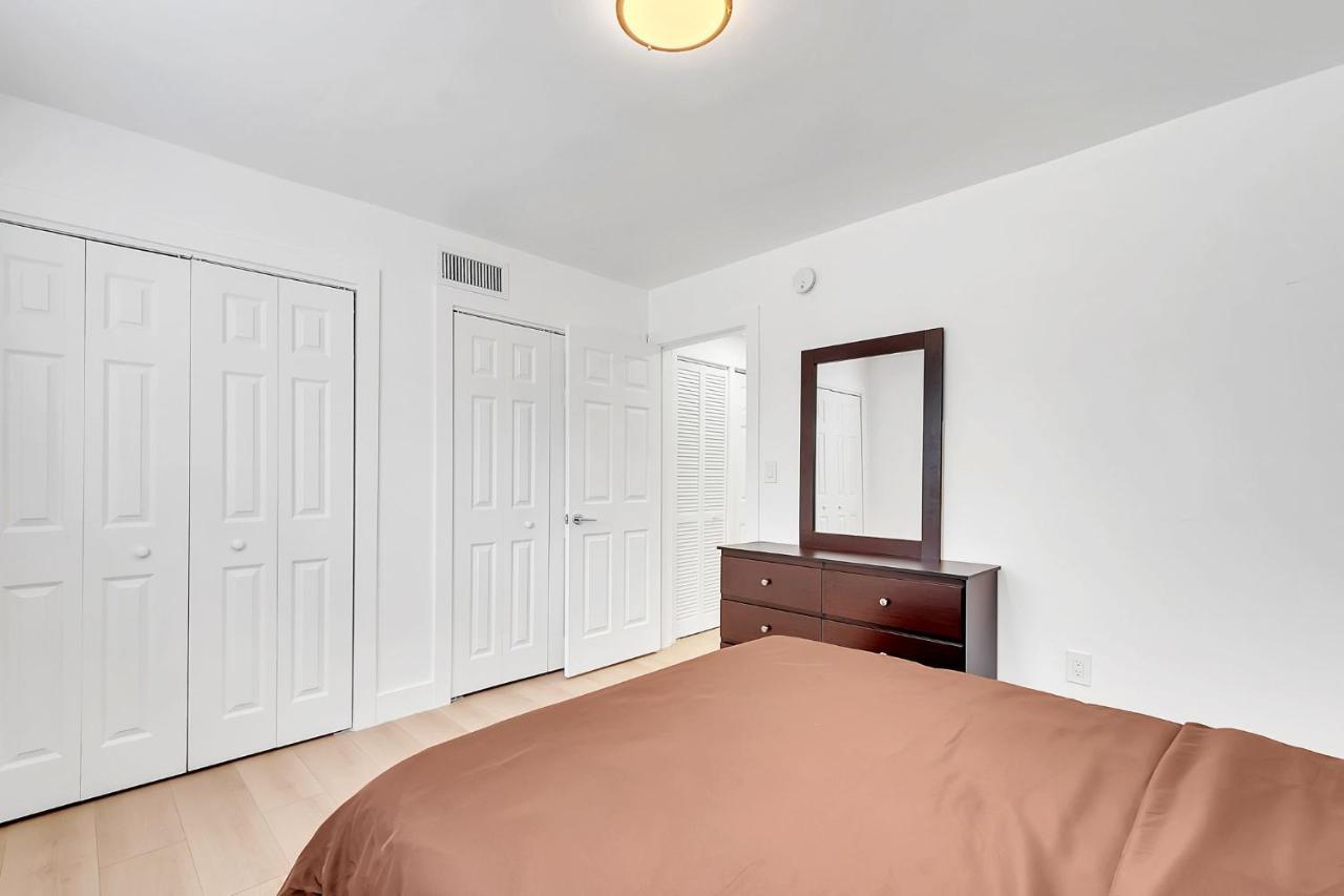Brand New Tropicana #2 Apartment Miami