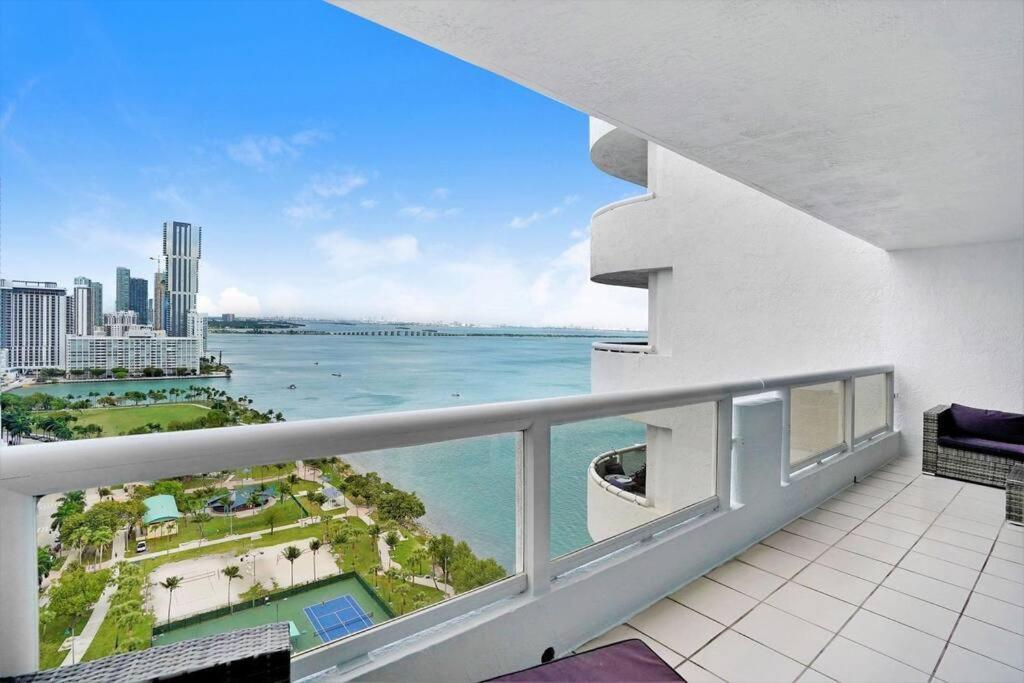 Appartement Endless Summer! Incredible Water Views Miami