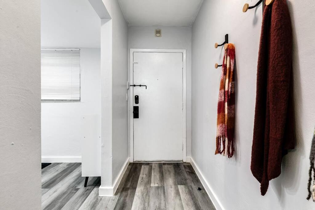 Airport Loft 1b Full Kitchen Virg 10 Apartment Miami